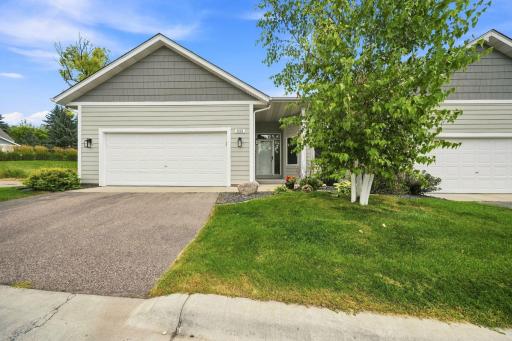 Photo for 833 Southcross Drive E, Burnsville, MN 55306 - listing #7131197 833 Southcross Drive E, Burnsville, MN 55306