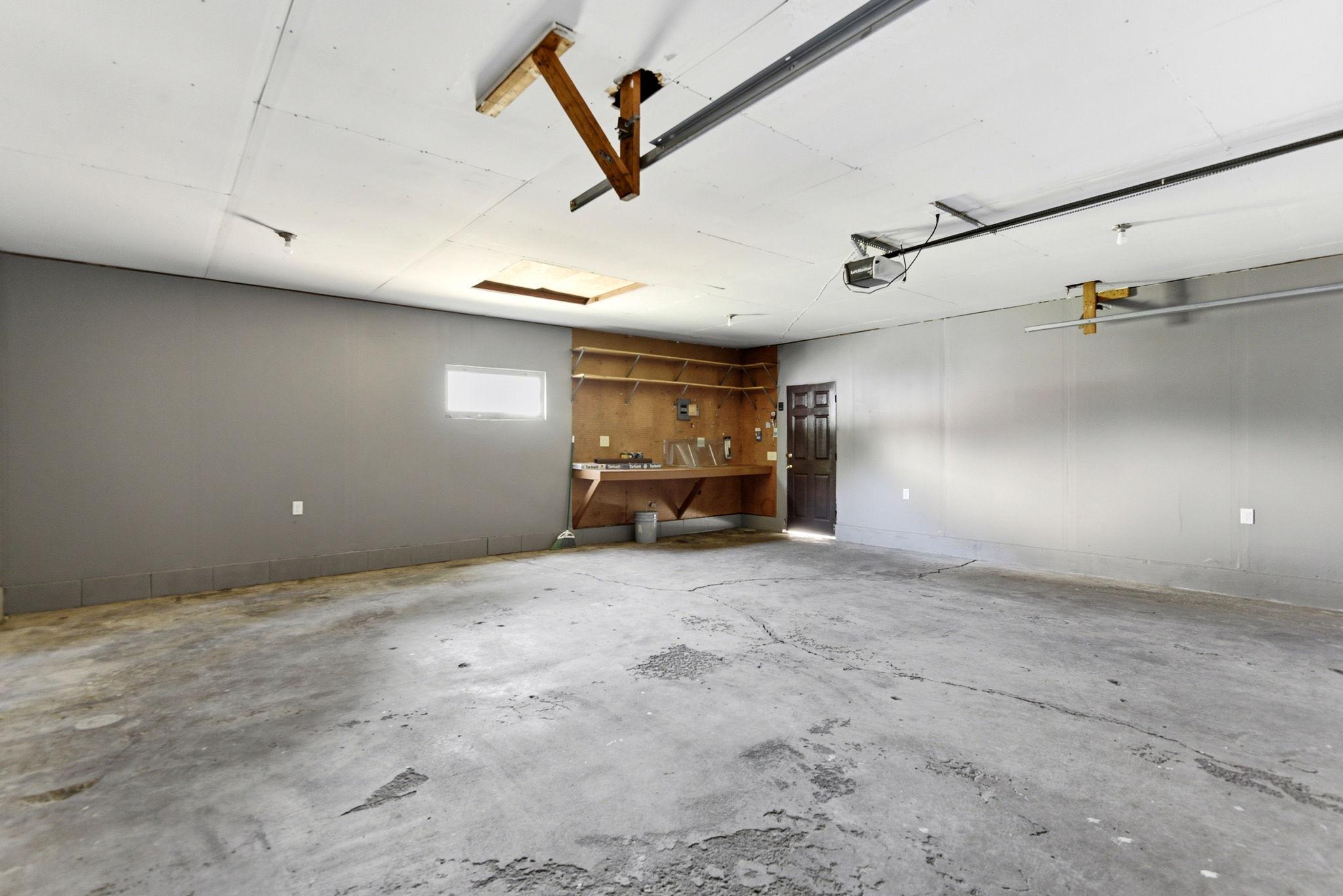 38-web-or-mls-678-Case-Ave-E-38.jpg