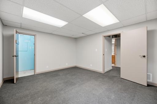 2708 Eastgate Dr. S, Fargo, ND 58103