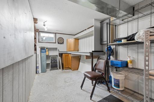 2708 Eastgate Dr. S, Fargo, ND 58103