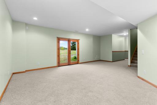 42790 Elmcrest Avenue, Harris, MN 55032