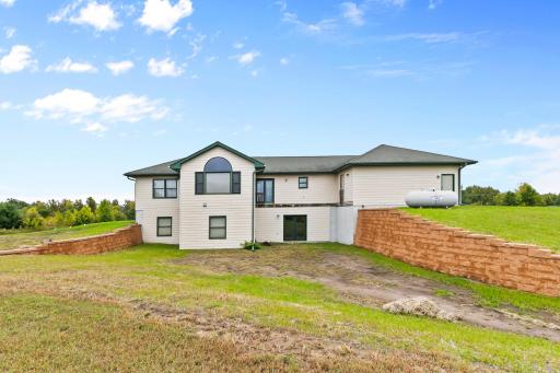 42790 Elmcrest Avenue, Harris, MN 55032