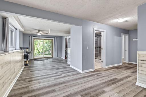 Spacious Family Room/ Flex Room