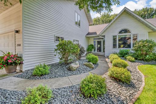 1760 E Shore Drive, Detroit Lakes, MN 56501