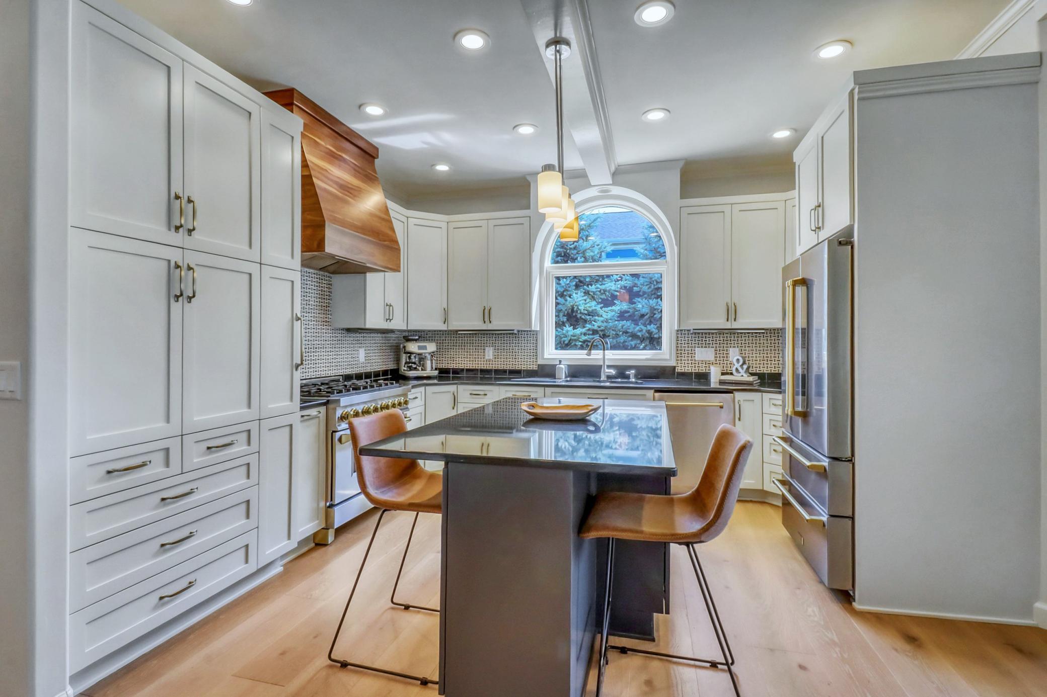 Kitchen1_1-3264.jpeg
