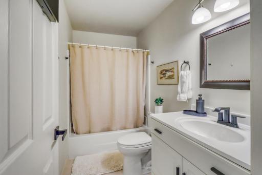 1760 E Shore Drive, Detroit Lakes, MN 56501