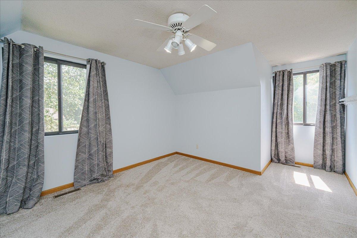 29-Bedroom 2.jpg
