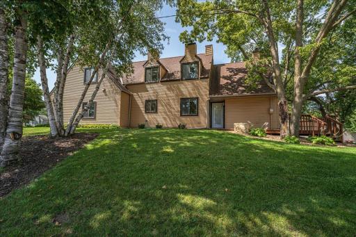 1009 2nd Street E, Hastings, MN 55033