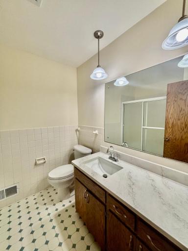 410 Betty Lane, Saint Paul, MN 55118