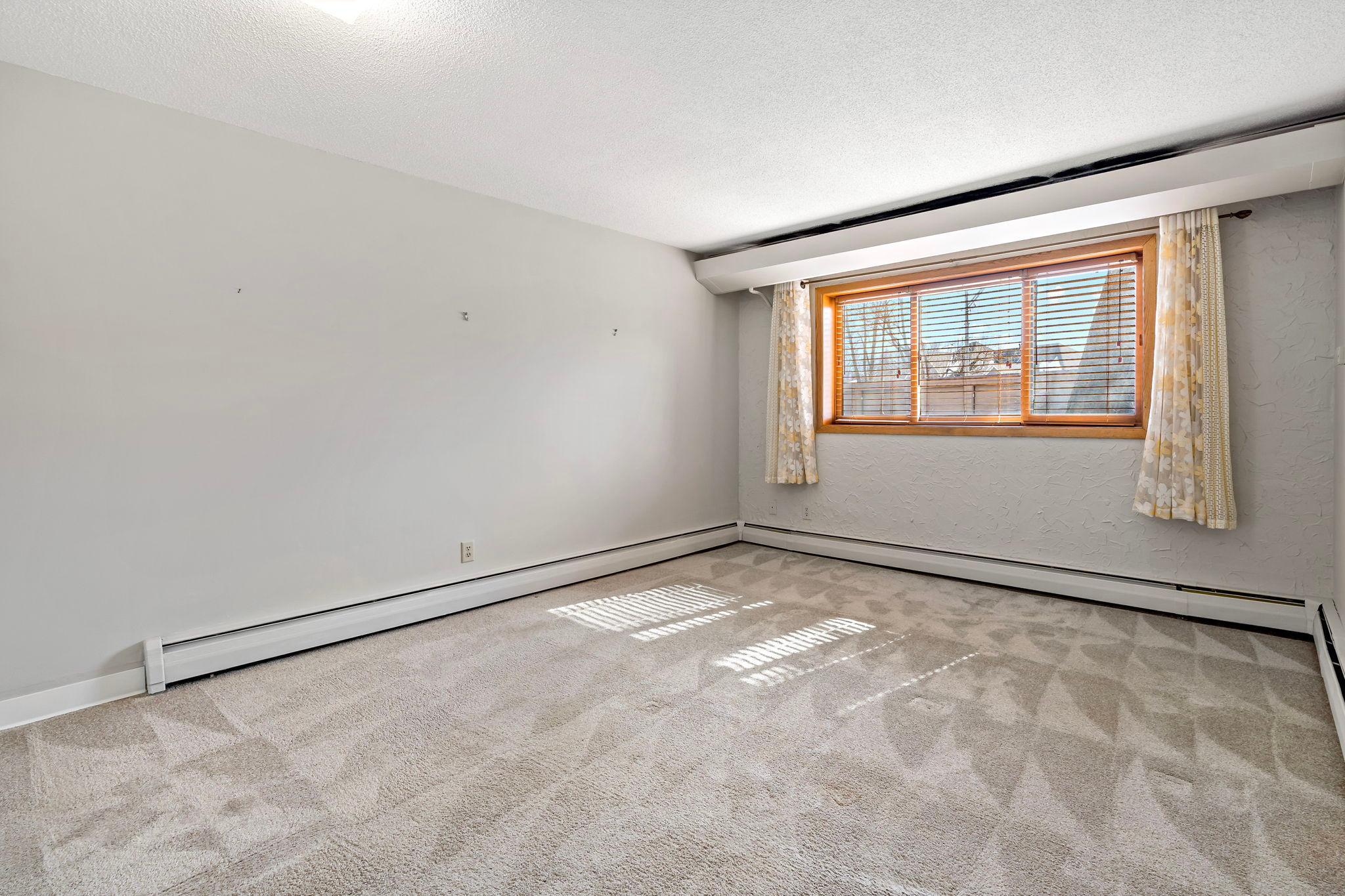Flex room (non-conforming 3rd bedroom), can be used as a work from home space, the bedroom off the sitting room for the primary suite or let your imagination lead you to use this bonus space complete with en-suite bathroom and closet.