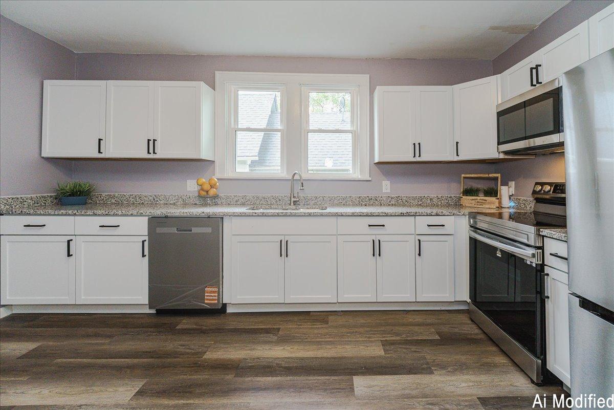 18-Kitchen.jpg