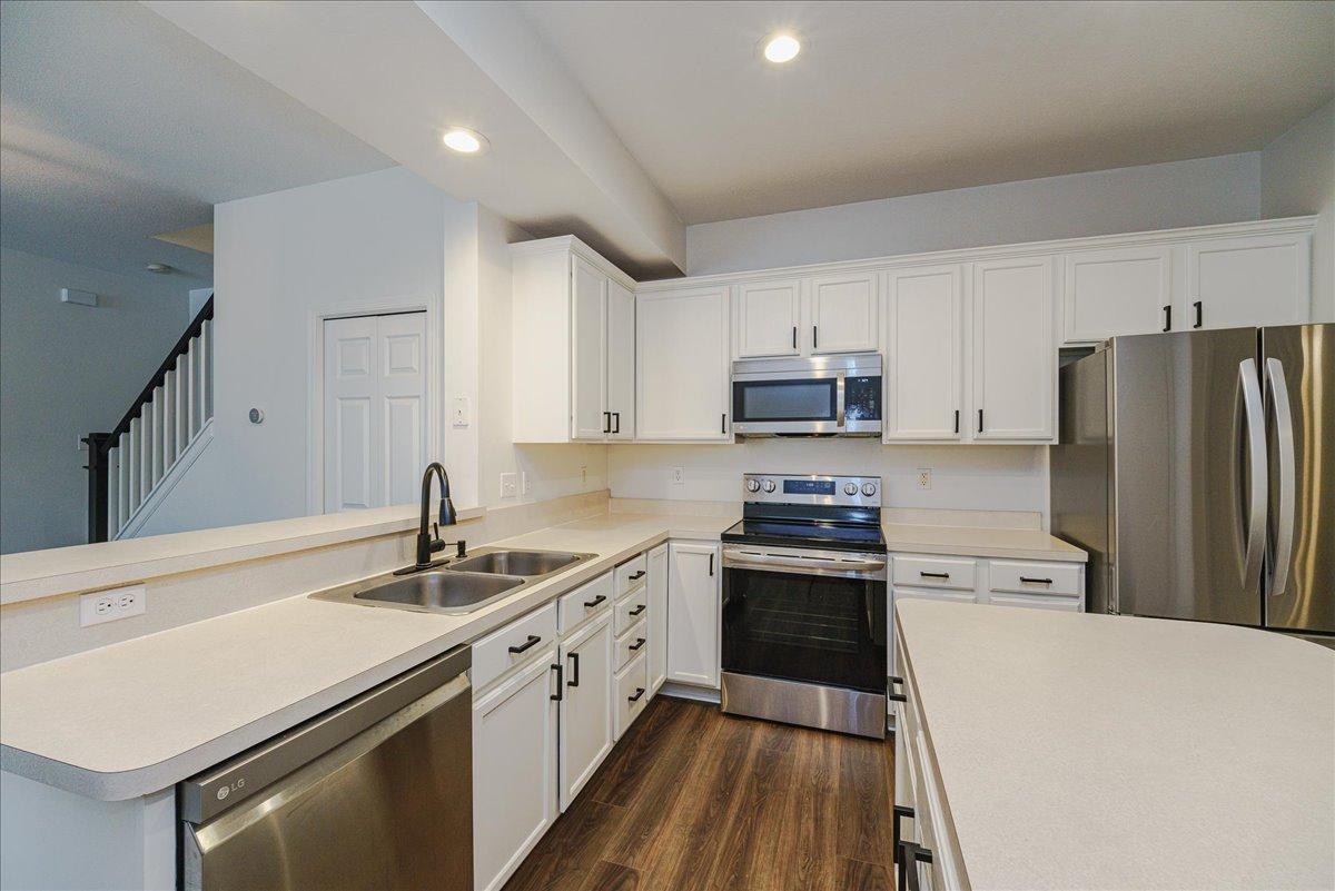18-Kitchen.jpg