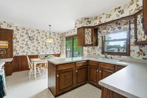 2756 Yukon Avenue N, New Hope, MN 55427