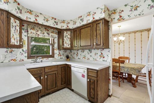 2756 Yukon Avenue N, New Hope, MN 55427