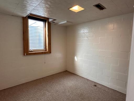 25 basement room.jpg