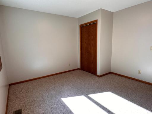 18 room 2.jpg