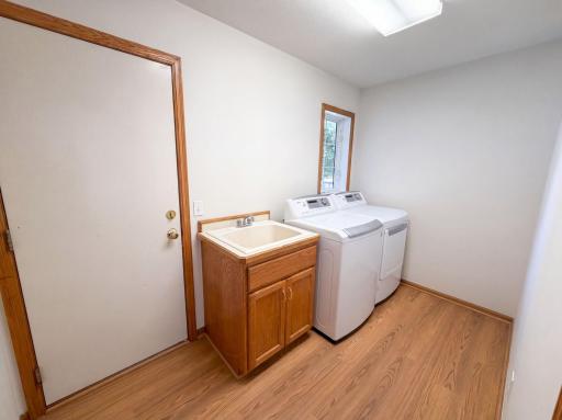listing_24.jpg