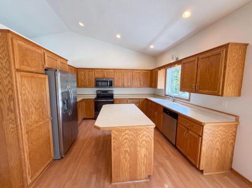 listing_5.jpg
