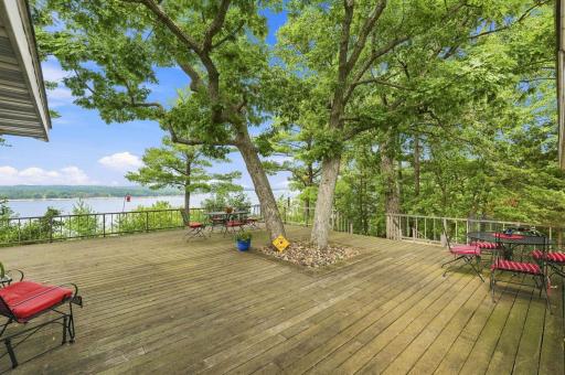 272 Cove Road, Hudson, WI 54016