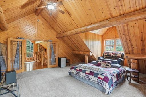 19-Primary Bedroom.jpg