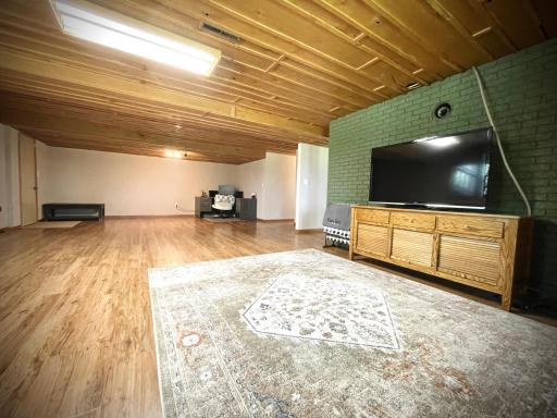 3511 Hoeger Lane, Albert Lea, MN 56007