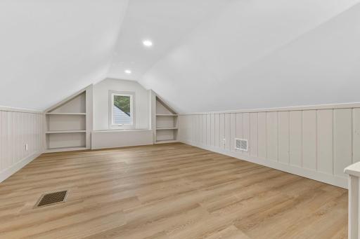 1896 Glenpaul Avenue, Arden Hills, MN 55112