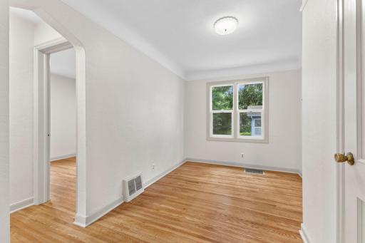 1896 Glenpaul Avenue, Arden Hills, MN 55112