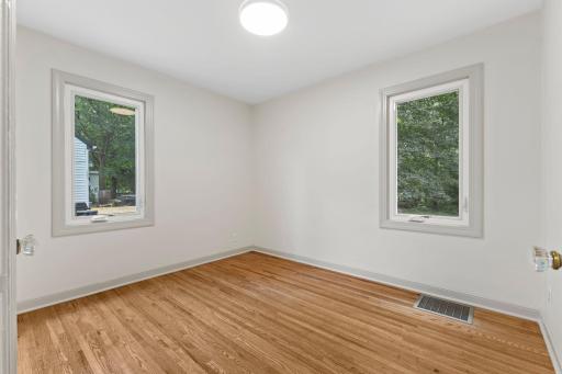1896 Glenpaul Avenue, Arden Hills, MN 55112