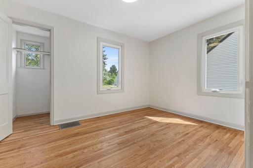 1896 Glenpaul Avenue, Arden Hills, MN 55112
