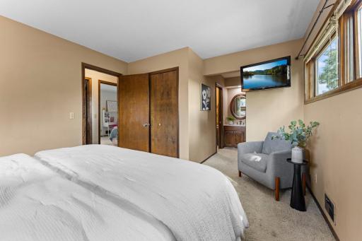 Enjoy the double closet space while also having enough space to fit your furniture if desired!