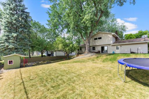 7181 Steepleview Road, Woodbury, MN 55125