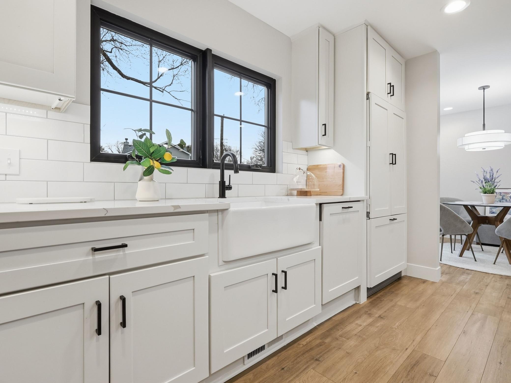 South facing with natural light