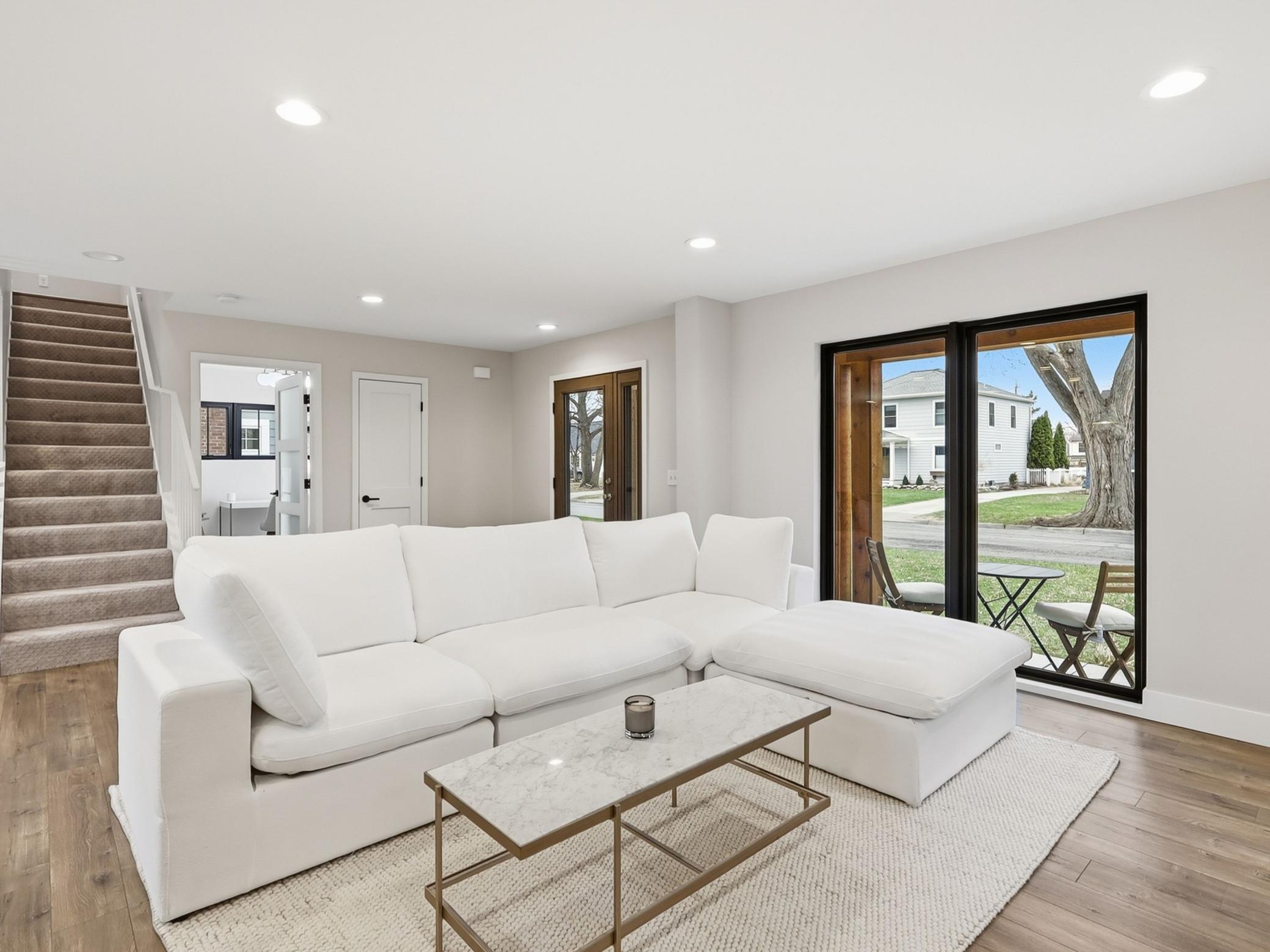 Floor to ceiling custom windows