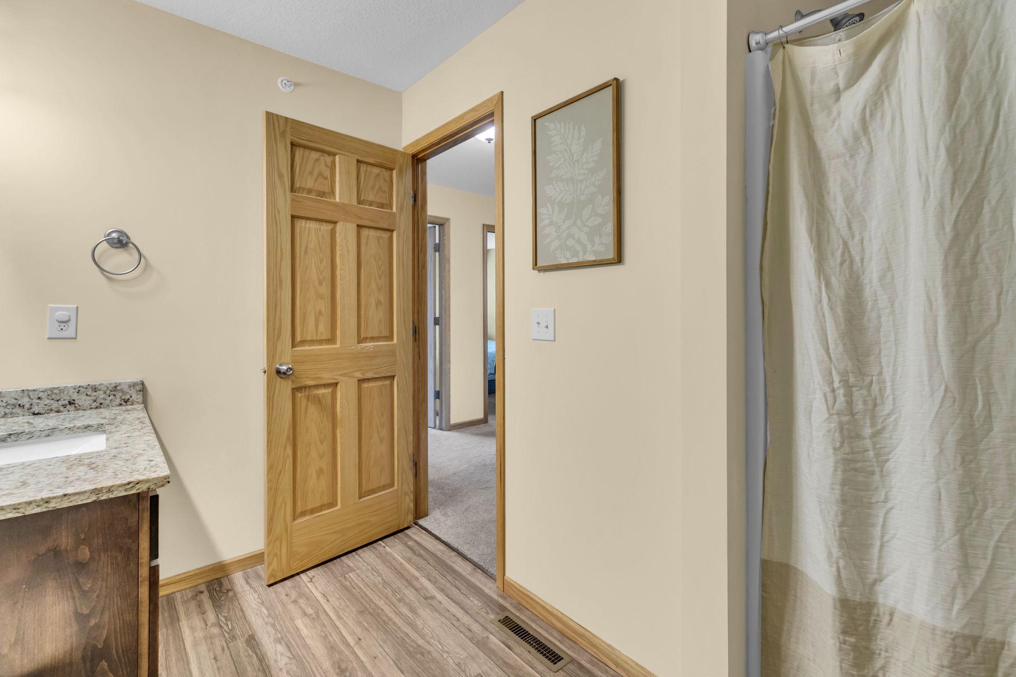 Upper-level bathroom