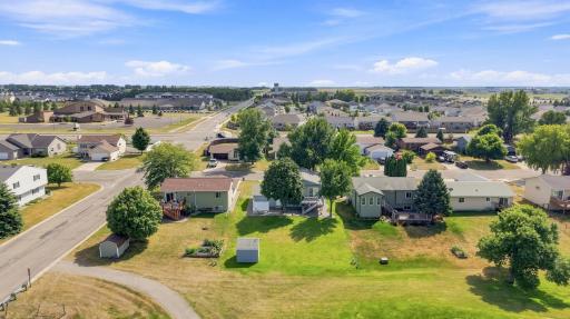 2728 29th Avenue S, Moorhead, MN 56560