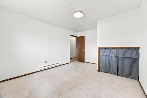 2728 29th Avenue S, Moorhead, MN 56560