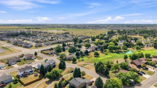 2728 29th Avenue S, Moorhead, MN 56560