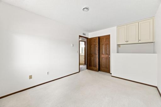 2728 29th Avenue S, Moorhead, MN 56560