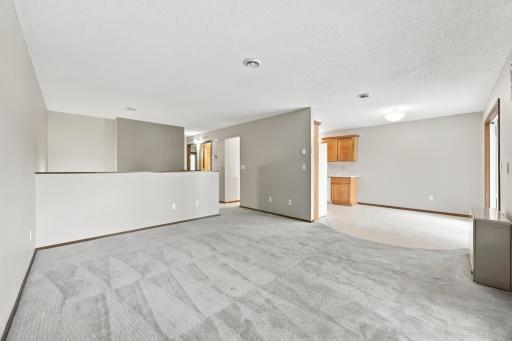 2728 29th Avenue S, Moorhead, MN 56560
