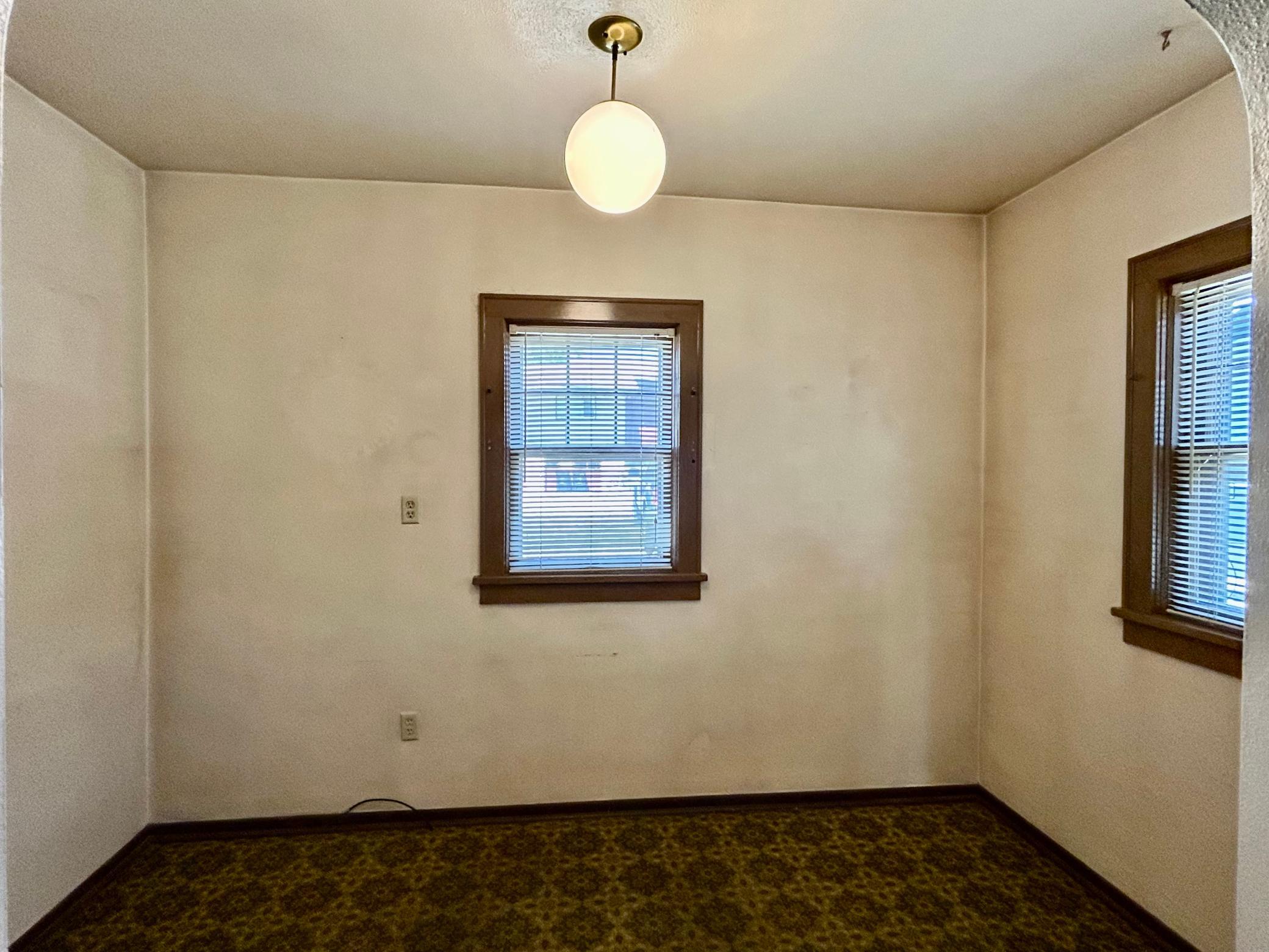 Dining Room/Breakfast Nook