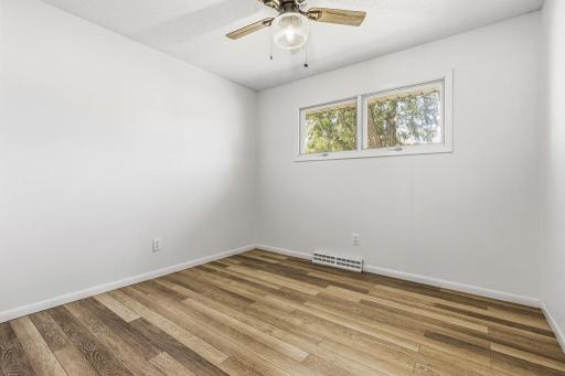 807 Hackberry Drive, Marshall, MN 56258
