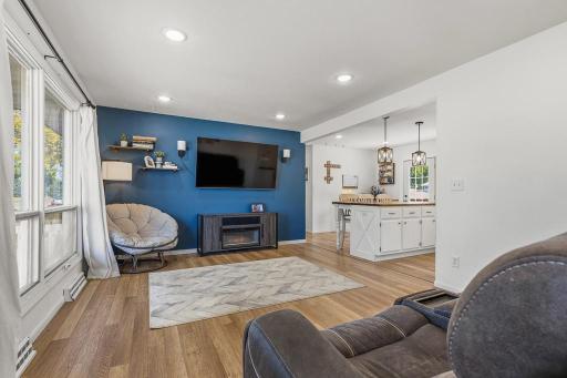 807 Hackberry Drive, Marshall, MN 56258