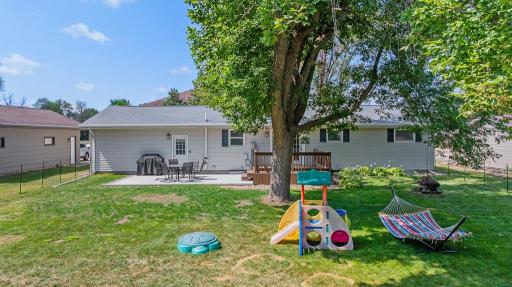 807 Hackberry Drive, Marshall, MN 56258