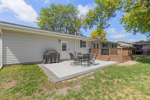 807 Hackberry Drive, Marshall, MN 56258