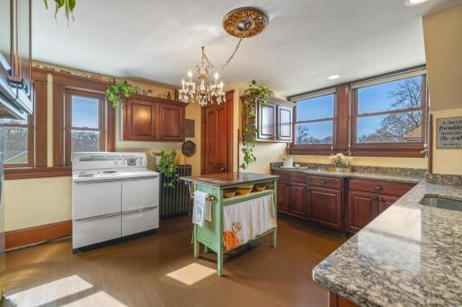 3rd flr kitchen