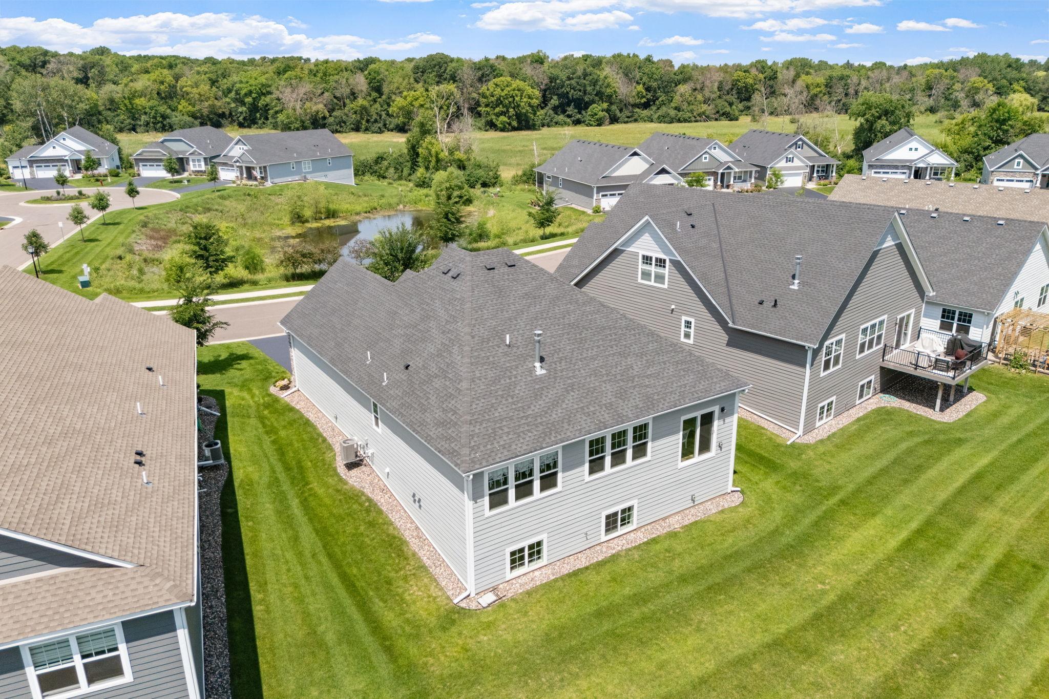 Backyard w/ mature trees and privacy
