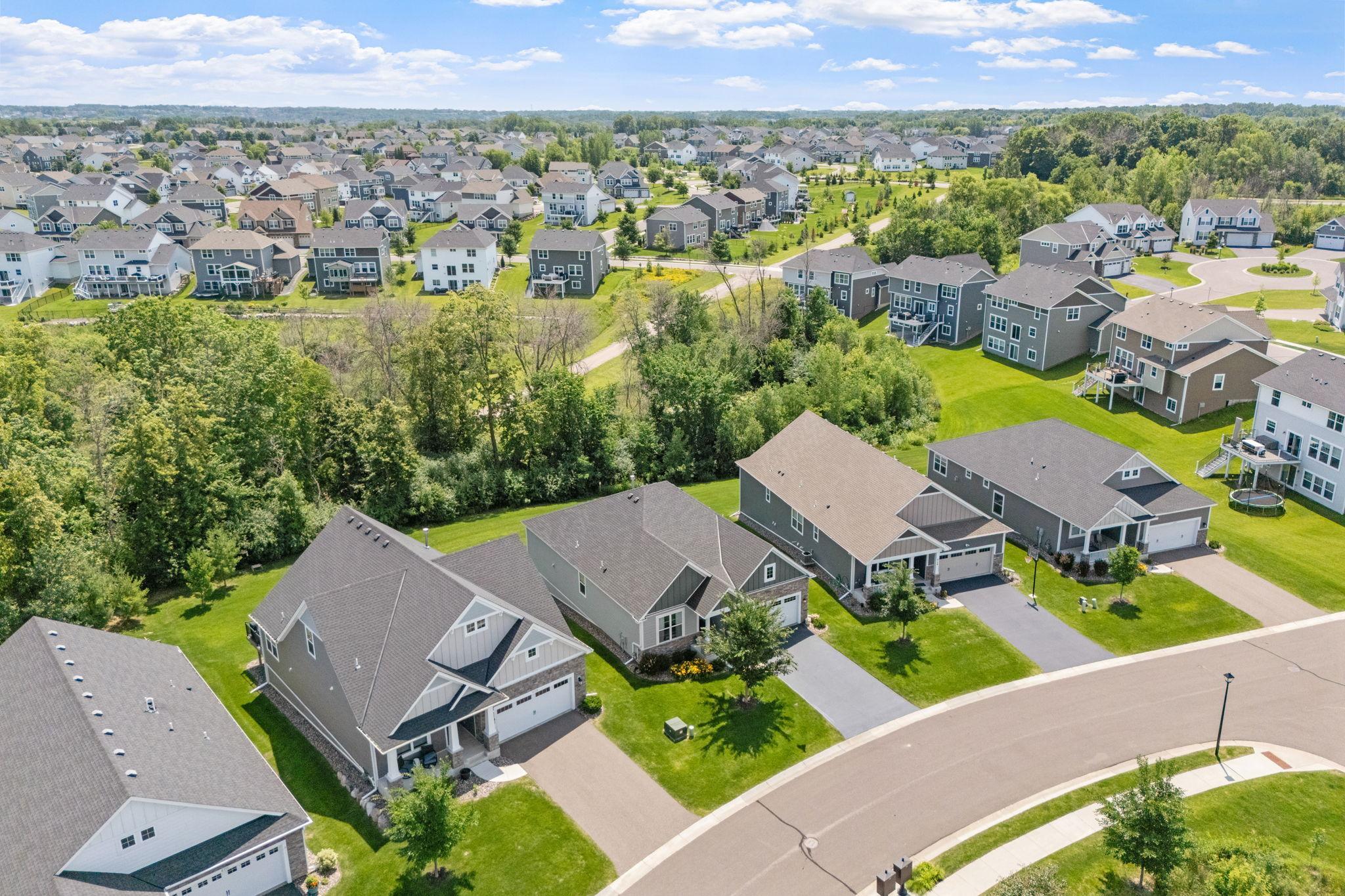 11-web-or-mls-6726 Black Oaks Ln-11.jpg