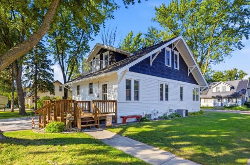 200 Juniper Street S, Lester Prairie, MN 55354