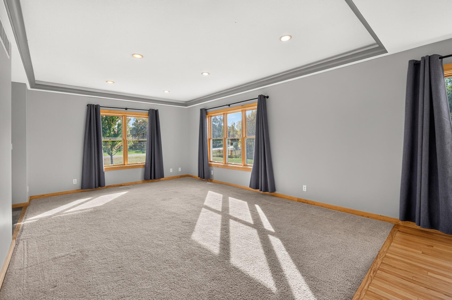 Living room wih large windows.jpg
