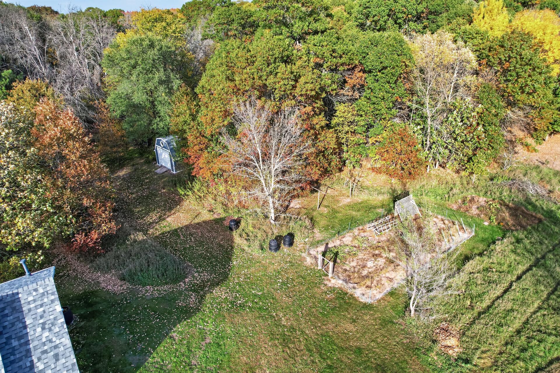 Side yard and garden area.jpg